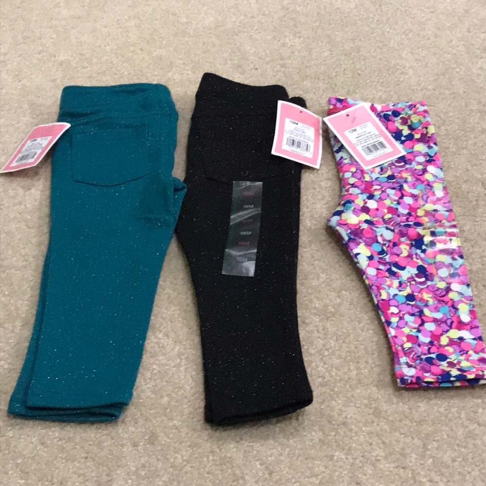 Bundle of new pants 12-18 mths NWT!